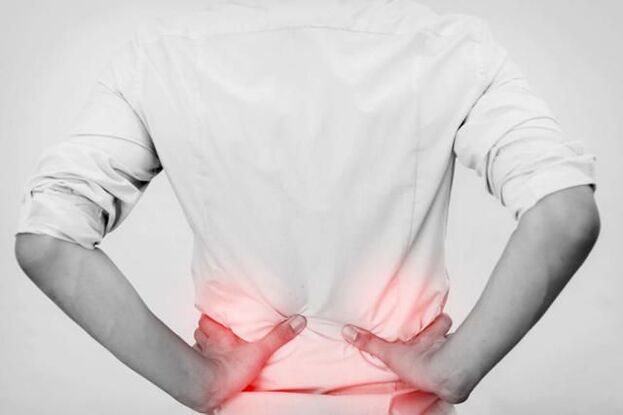 cause of back pain due to kidney